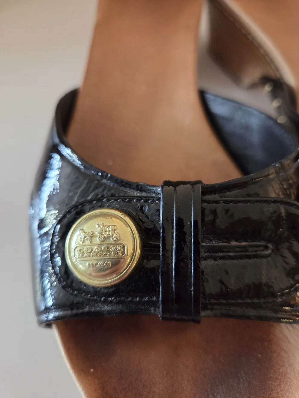 Coach Black Patent Leather Clog Mules with Gold Medallion 7.5B